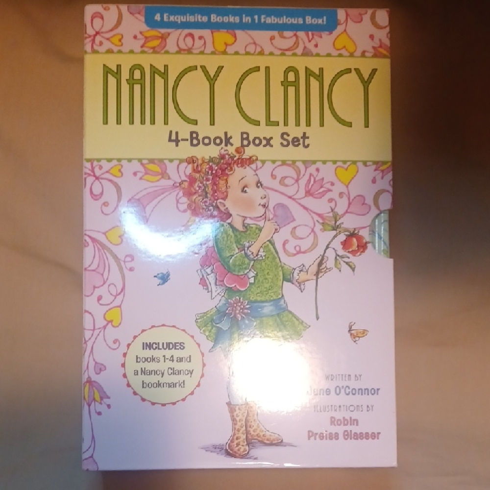 4-Book Box Set - Pink Illustrated Kids Collection
